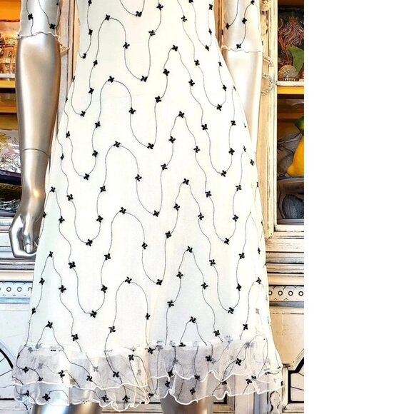 Vintage Betsey Johnson New York 90s Embroidered White Mesh Lace Slip Dress S - Picture 4 of 12